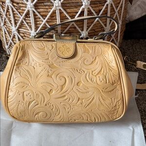 Patricia Nash Floral Embossed Cream Crossbody Bag